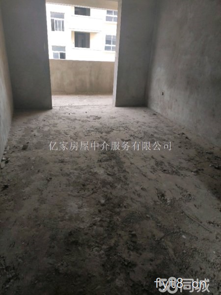 西大闸 滨河蓝湾2室出售,从未住有钥匙,产证齐全