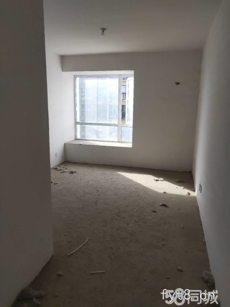 万霖钱丰景观房 小三室 采光通风无敌 一口价58万